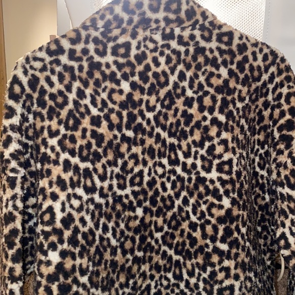 Lightly worn jacket - Picture 3 of 4